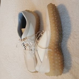 NWOB Botticelli Womens Sneakers